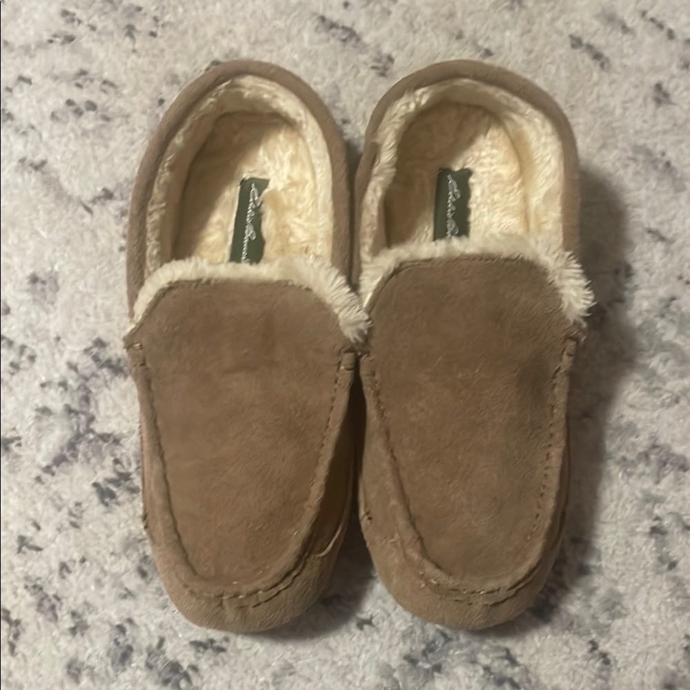 NWOT Eddie Bauer Men's Suede Leather Tan Slip On Slippers Size 8-9